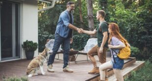 Se Busca pareja o familia / Para Trabajar de Cuidadores de Casas | POSTULA YA